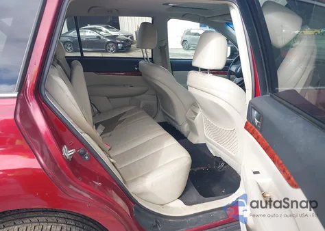 2011 Subaru Outback 2.5I Limited z USA, uszkodzony, nr VIN 4S4BRBKC6B3311415